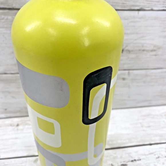 Authentic SIGG Swiss Made 1.0 Liter Aluminum Water Bottle Cool Pattern, Gorman - Picture 8 of 12